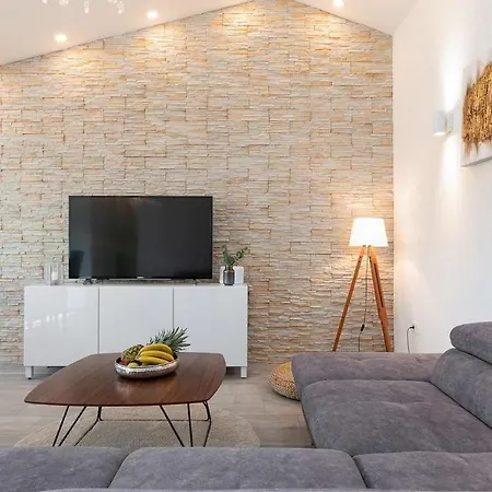 Adrijana Apartment