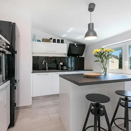 Appartement Adrijana *